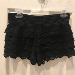 Jolt lace shorts